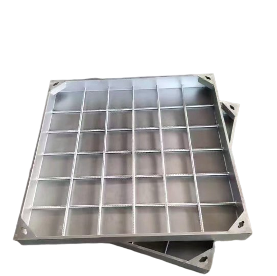 Weatherproof Ductile Iron Square Manhole Cover for Rainwater and Sewage Weatherproof Ductile Iron Square Manhole Cover for Rainwater and Sewage